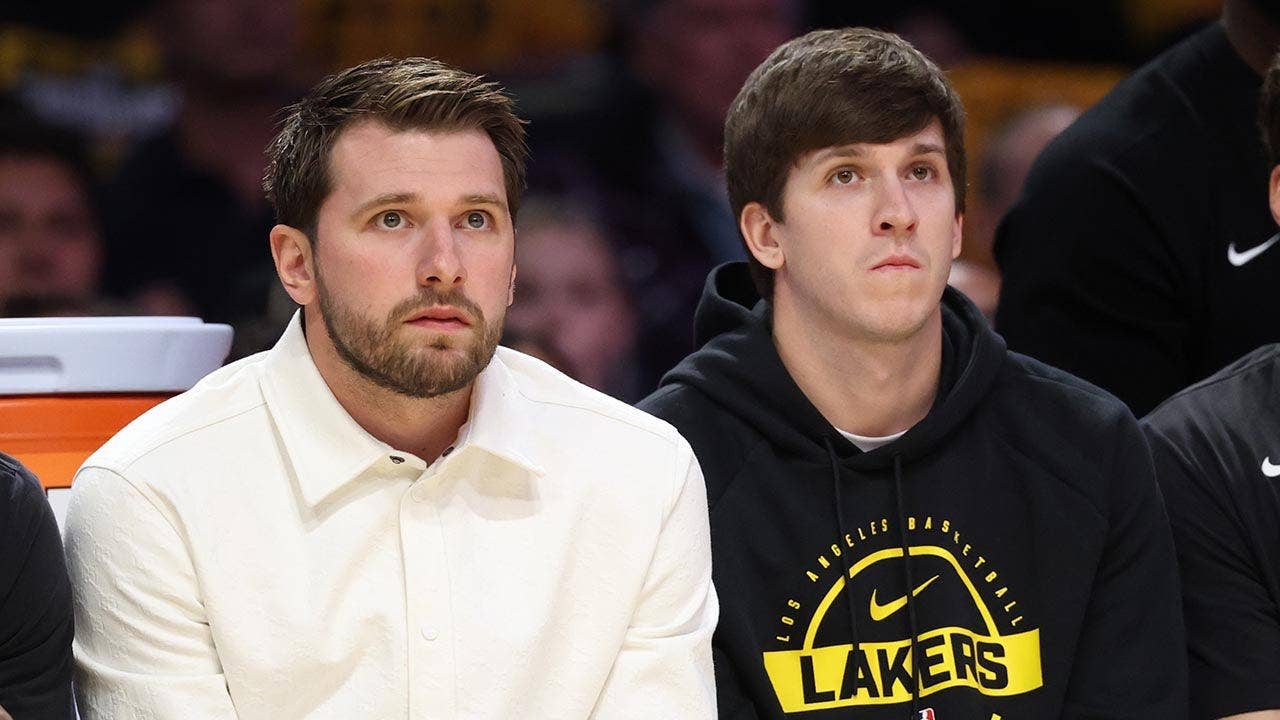 Austin Reaves nearing return for Lakers as Luka Doncic remains out indefinitely with hamstring strain: report