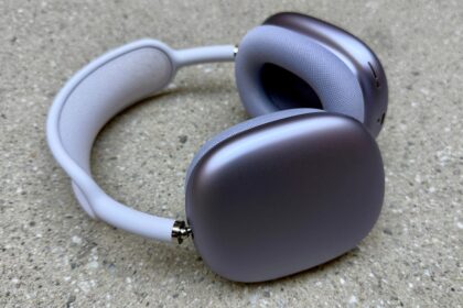 Apple AirPods Max 2 Review: Seemingly Small Changes Make a Substantial Difference