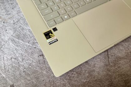 Asus Zenbook A16 Laptop Review