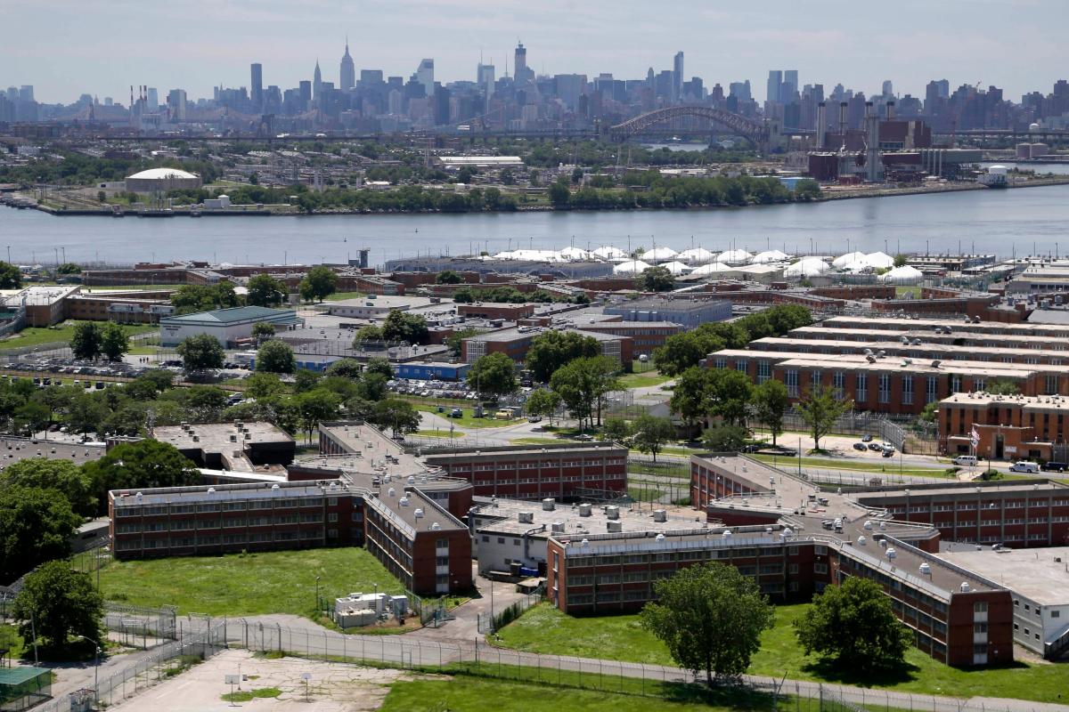 NYC Council wants to make it easier for Rikers inmates to vote — but jail officials sound the alarm