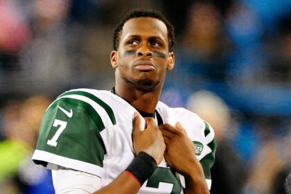 Aaron Glenn backs Geno Smith to lead Jets to ‘promised land’ despite latest interception-riddled season