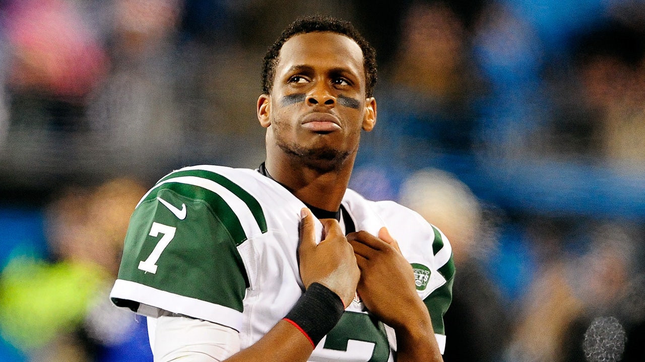 Aaron Glenn backs Geno Smith to lead Jets to ‘promised land’ despite latest interception-riddled season
