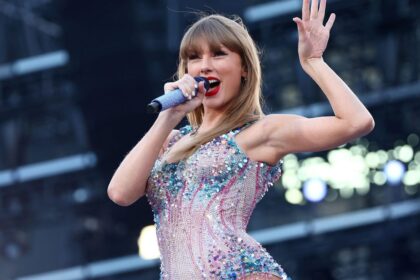 Taylor Swift Trademarks Her Voice and Image to Counter AI