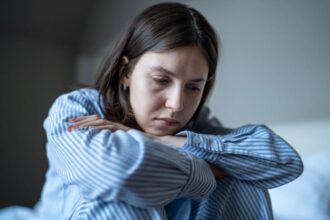 Dear Abby: I can’t decide if I want to date my best friend