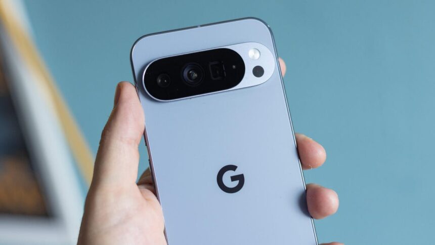 Pixel 11 May Revive the Old-School Notification LED With ‘Pixel Glow’