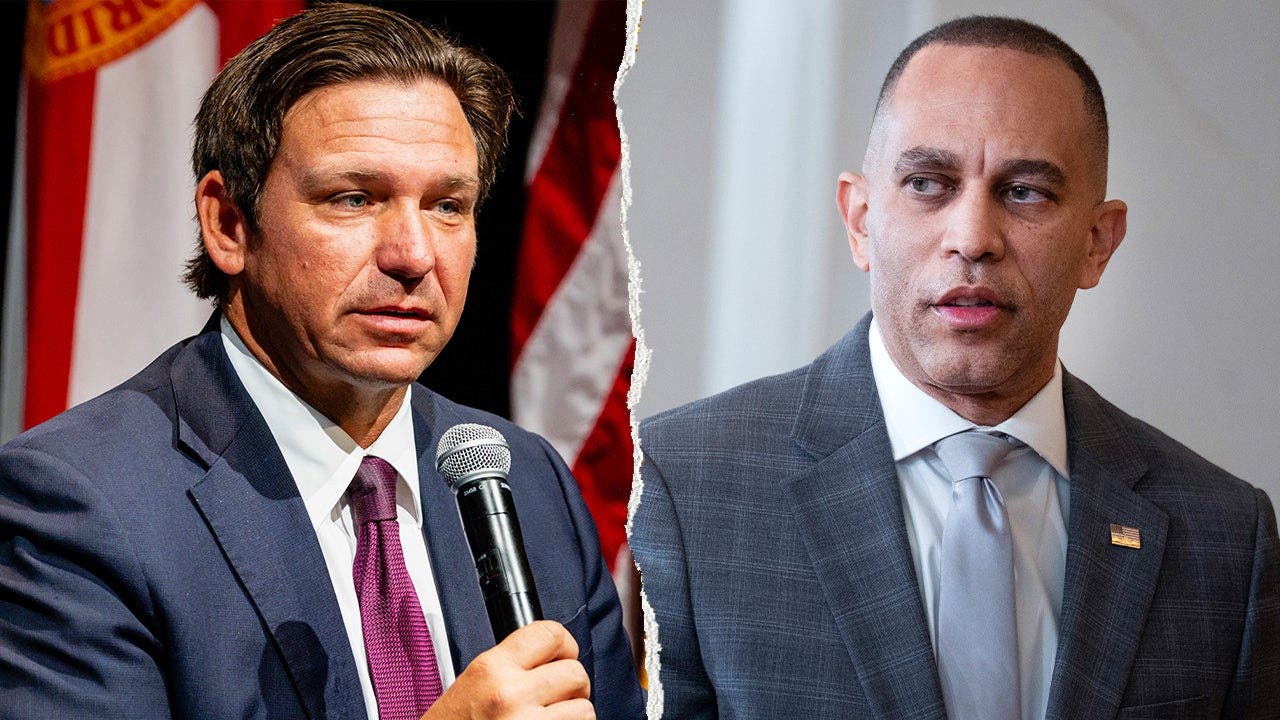 ‘Lame duck’: Jeffries rips DeSantis after Florida invitation as redistricting fight heats up