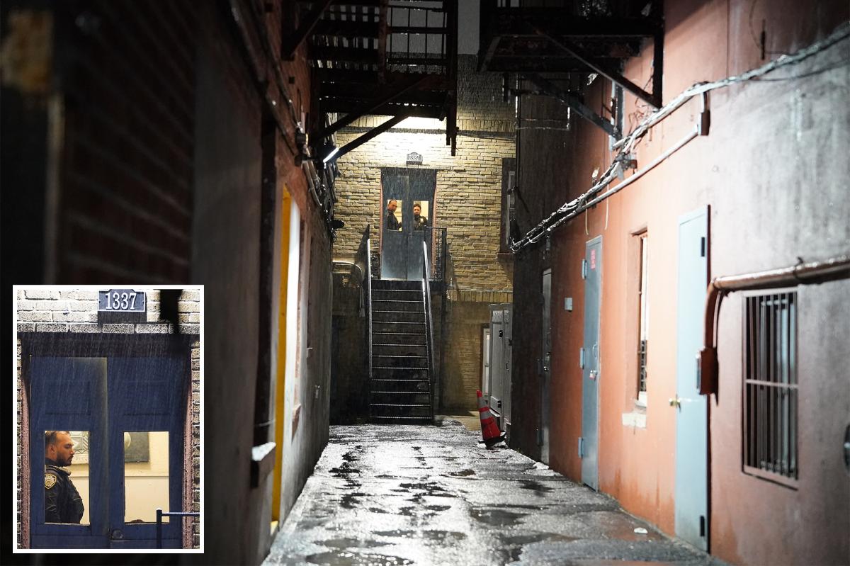 Teen fatally stabbed in the back outside NYC building