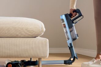 SharkNinja’s New 9 Vacuum Flexes Under Furniture and Can Auto-Empty