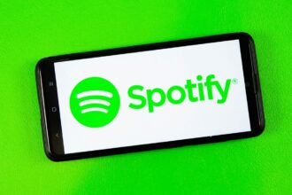 Spotify Will Let Customers Buy a Hard-Copy Book With a Click in the App