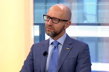 Ukraine’s former PM: Putin will try to recruit any envoy sent to talks