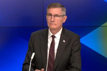 Australia trades ‘constructively’ with China but values all partners