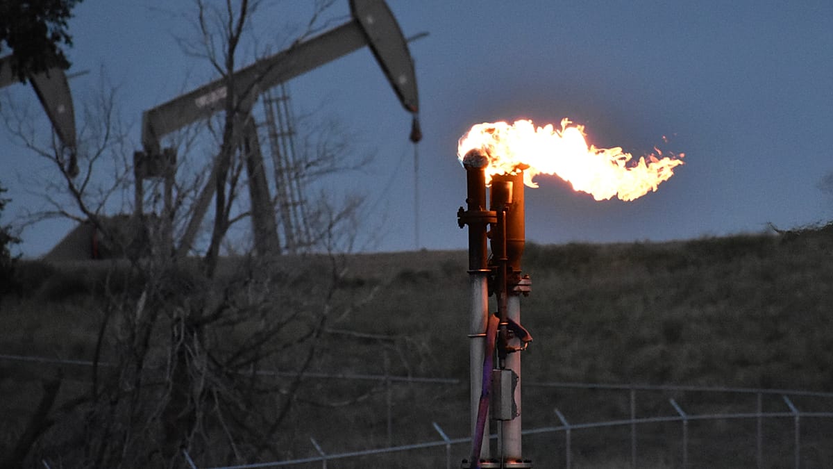 Brussels mulls scrapping methane fines amid energy crisis – leak