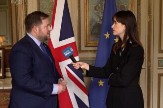 Farage surge makes Starmer’s EU push crucial, UK minister says