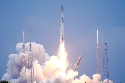 EU to favour European satellite services to head off Musk’s Starlink