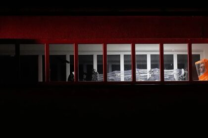Two suspected Ebola cases detected in Italy after return from Uganda