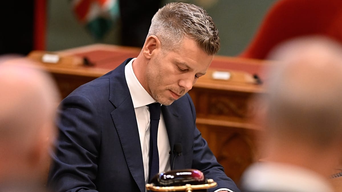 EU looks for ways to cash payments fo Hungary, sends team to Budapest