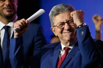 Mélenchon 2027 candidacy not popular among wider French left