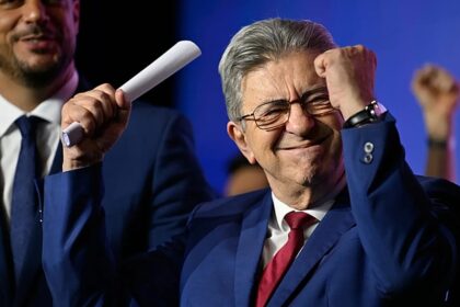 Mélenchon 2027 candidacy not popular among wider French left