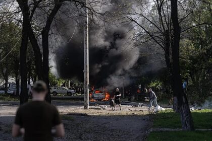 Ukraine says Russia broke unilateral ceasefire with air strikes
