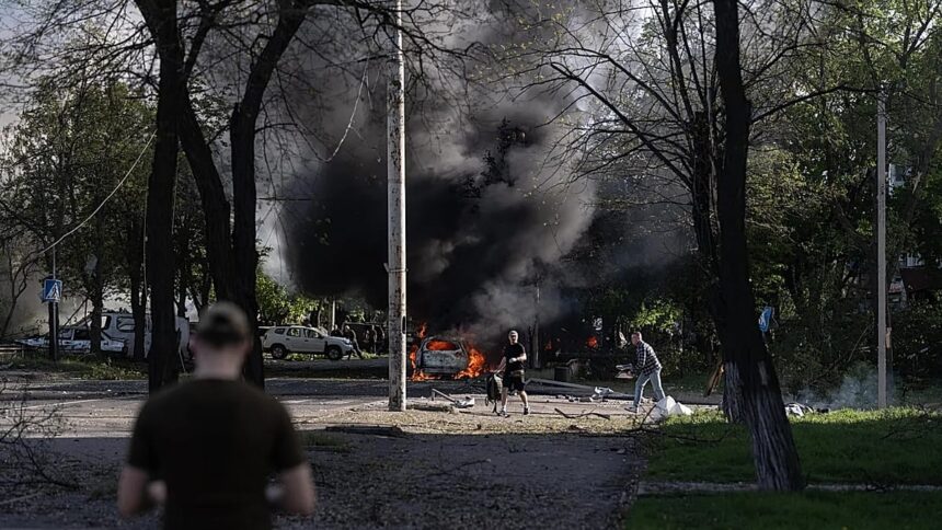 Ukraine says Russia broke unilateral ceasefire with air strikes