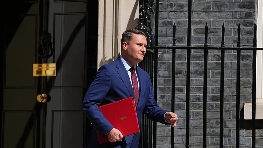 UK health minister Wes Streeting resigns, setting up leadership bid
