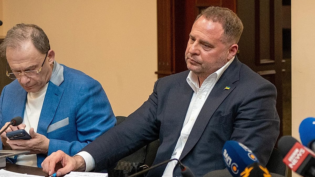Zelenskyy’s former chief of staff in custody amid corruption probe
