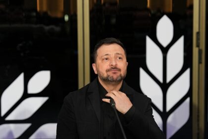 Polish leader wants to strip Zelenskyy of the state’s highest honour