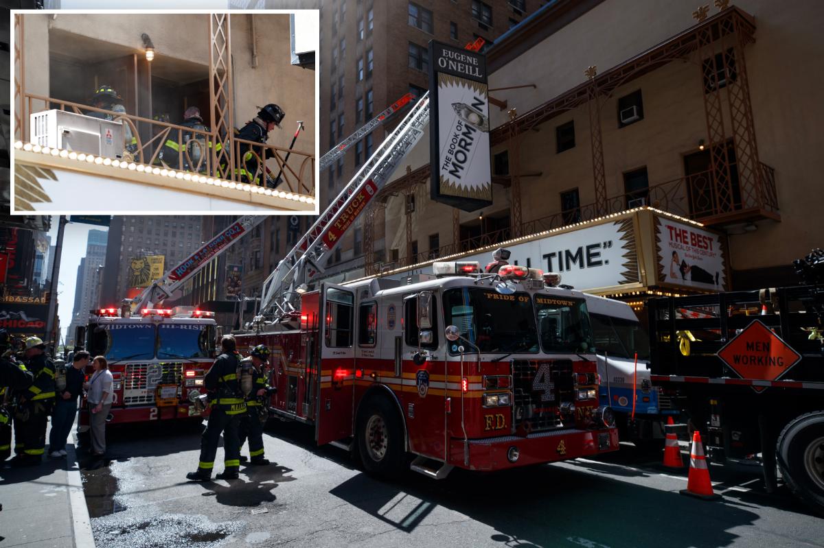 Massive 3-alarm fire rages at NYC’s Eugene O’Neill Theatre