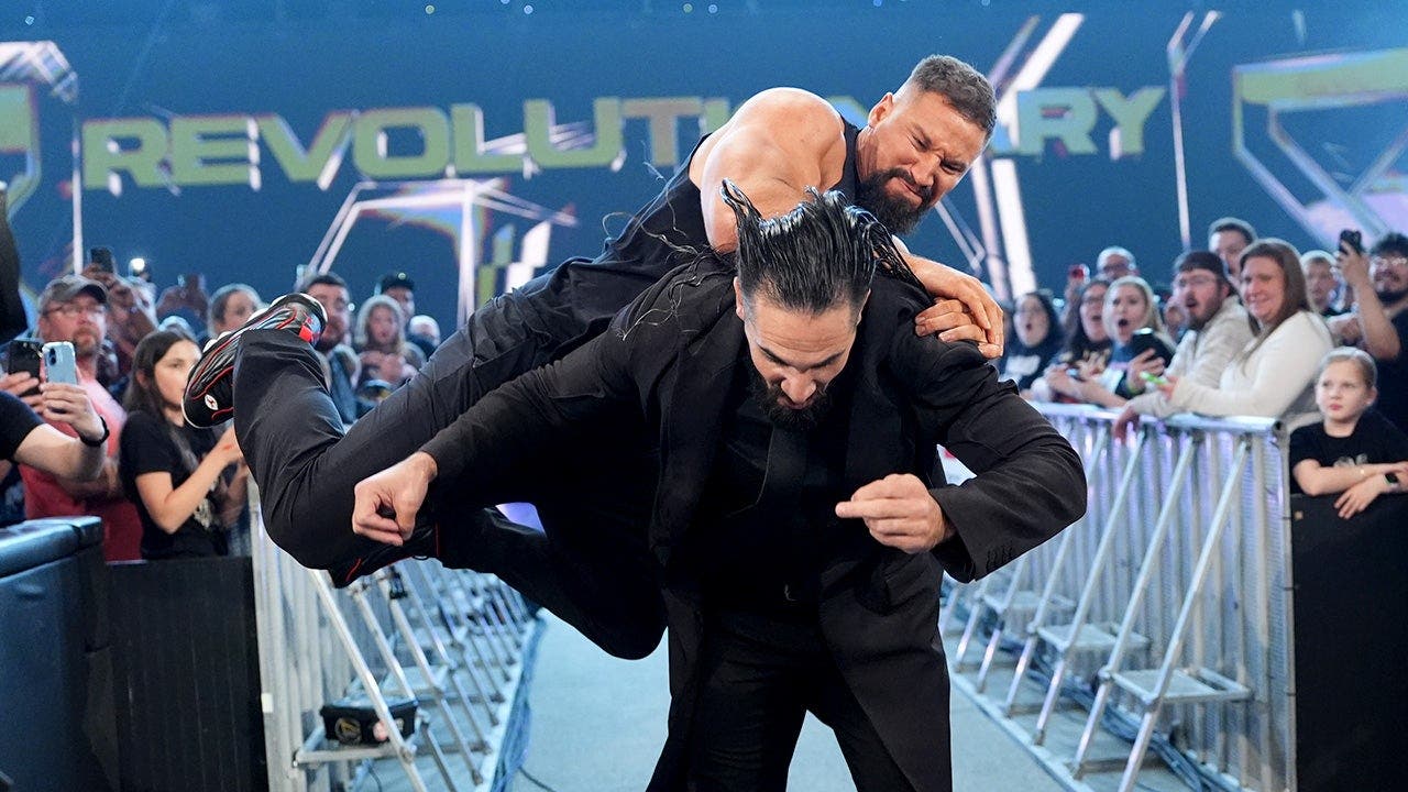 Trust issues, loyalty tests bubble up on ‘Monday Night Raw’ for Seth Rollins, Roxanne Perez