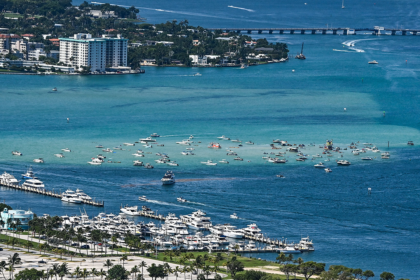 Nearly a dozen injured after possible boat explosion at popular Florida tourist destination