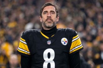 Aaron Rodgers never met with Steelers despite rumor-filled weekend as QB’s decision remains up in air