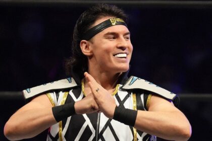 AEW champ Kevin Knight gushes about tag team partner ‘Speedball’ Mike Bailey