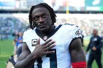 Jalen Hurts absent from AJ Brown’s wedding as Eagles trade rumors continue to swirl: report