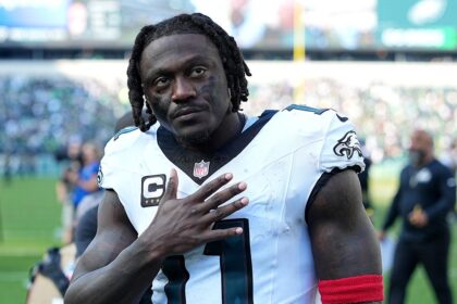Jalen Hurts absent from AJ Brown’s wedding as Eagles trade rumors continue to swirl: report