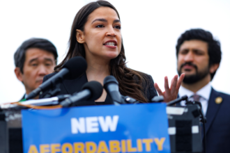 AOC tells New Yorkers to ‘pull up’ to Alabama during rally speech behind bulletproof glass