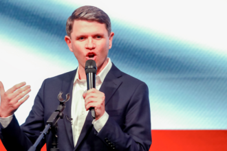 WATCH: Talarico embraces ‘freaky’ identity as crowds chant name meant as insult: ‘So weird’