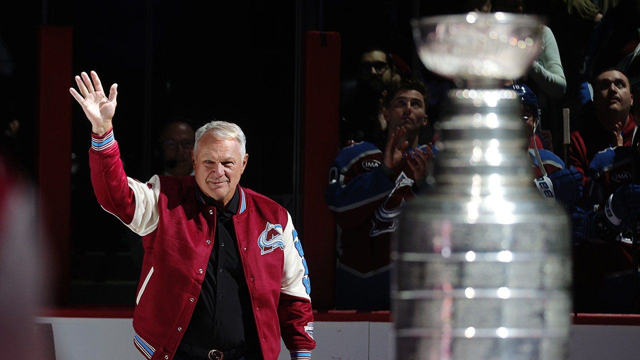 Claude Lemieux’s family pays tribute to NHL champion who died days after Canadiens torch ceremony