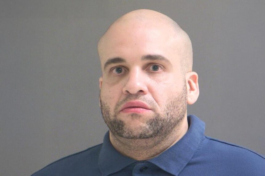 Career criminal creep with 166 arrests, 55 convictions since 1999 sentenced to life in prison