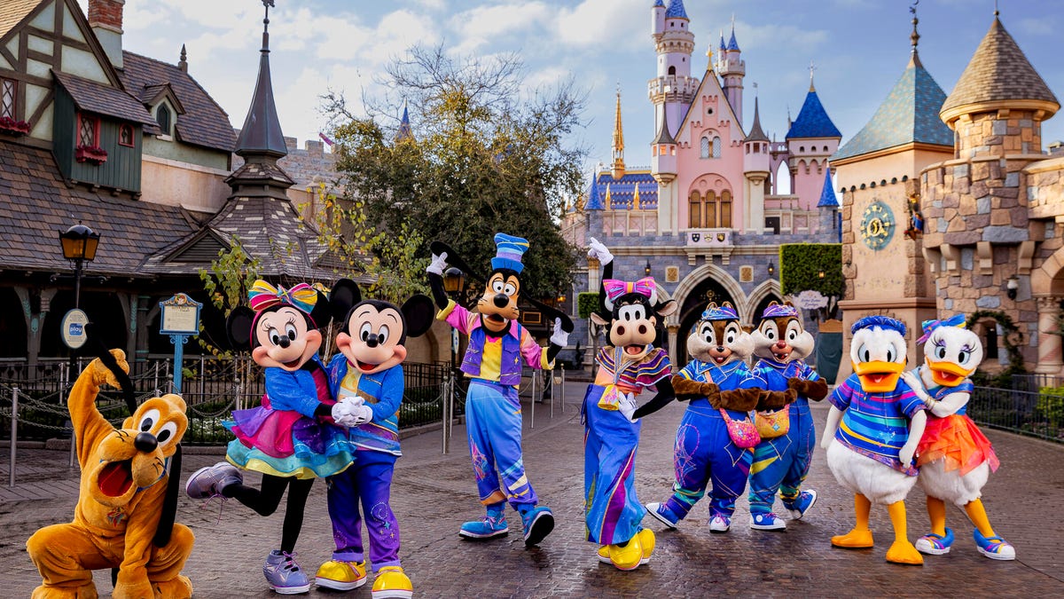 Disney Already Facing Lawsuit Over Controversial Facial Scanning at Theme Parks
