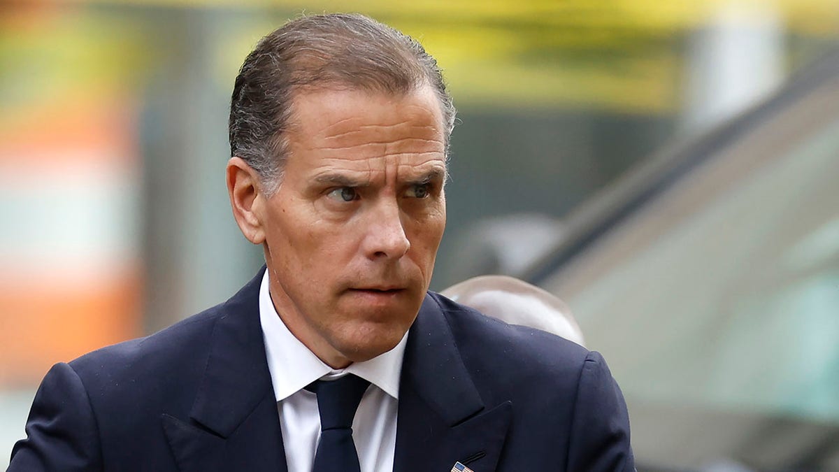 Hunter Biden arriving at the J. Caleb Boggs Federal Building in Wilmington, Delaware