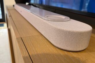 Bose Lifestyle Ultra Soundbar, Speaker Let You Control With Your Favorite Music App