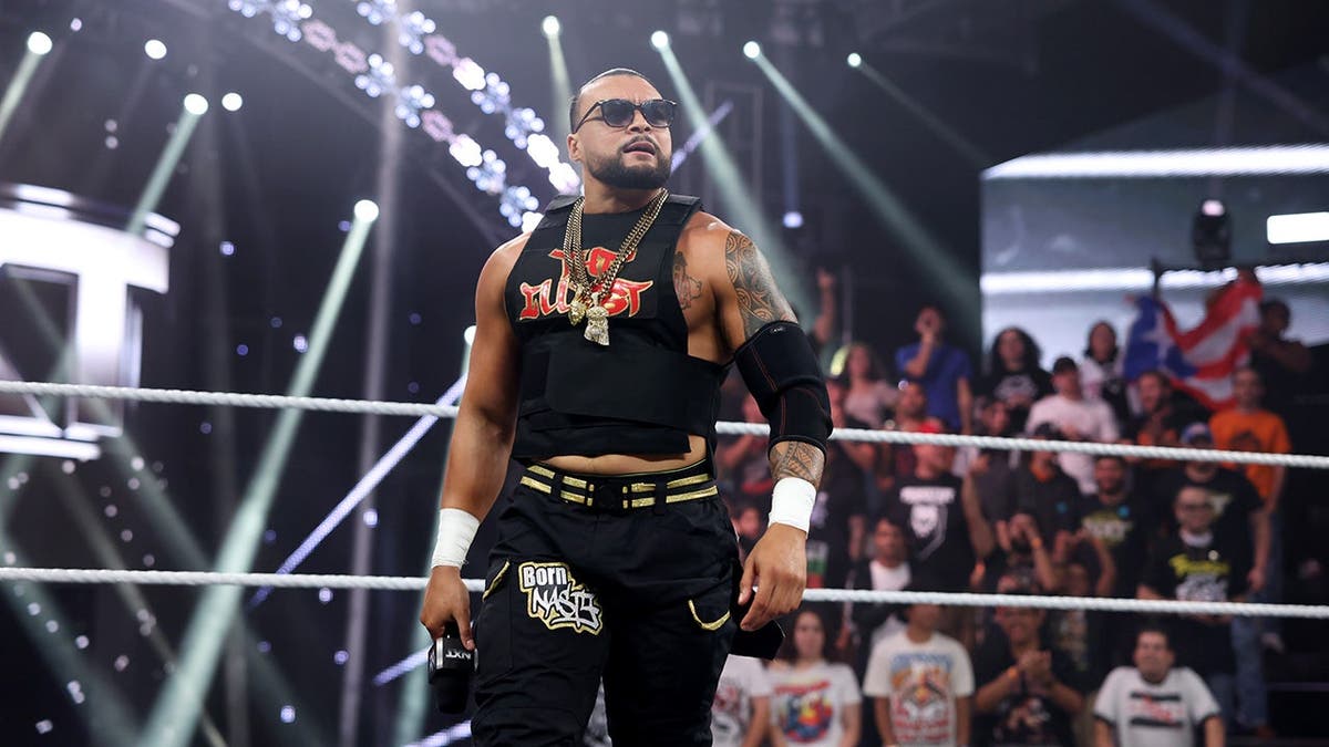 Mike Santana making his entrance at WWE Performance Center in Orlando, Florida