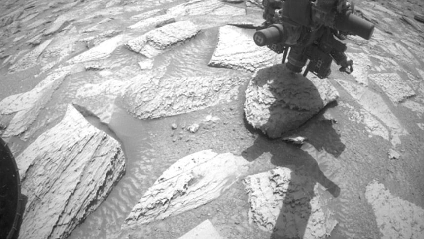 NASA’s Curiosity Mars Rover Was Stuck in a Rock: Watch It Free Itself