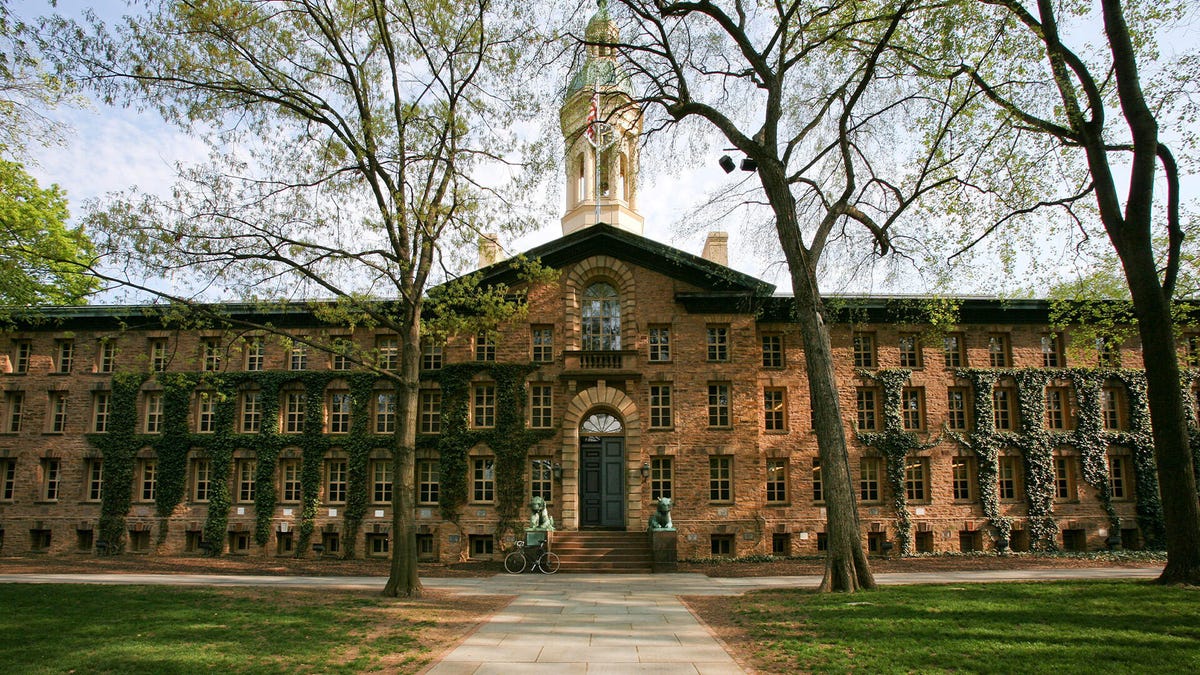 Students Cheating With AI Caused This Ivy League School to Upend a 133-Year-Old Tradition
