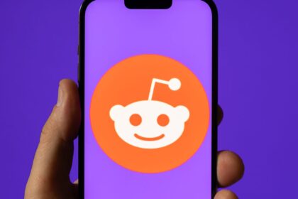 Reddit Is Making Some Mobile Web Readers Log In or Use the App Instead