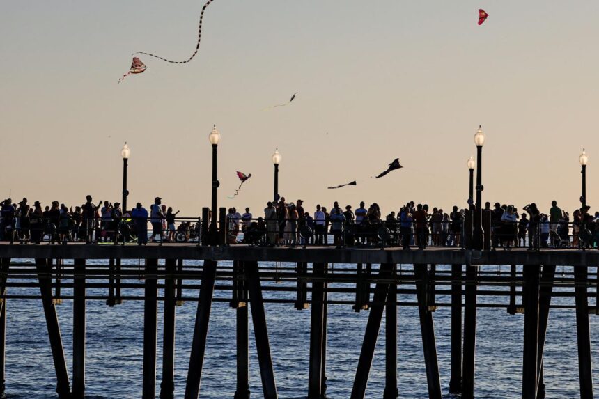 Redondo Beach Pier evacuated due to ‘suspicious circumstance’