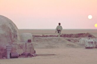 Scientists May Have Discovered 27 Star Wars-Like Planets With Two Suns