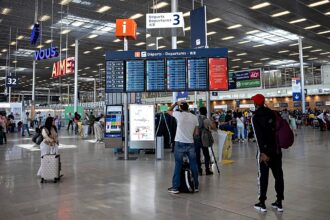 EU vows ‘targeted’ restrictions on visas for Russians amid backlash