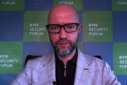 Yatsenyuk : US support could be Ukraine’s ‘trump card’ against Russia