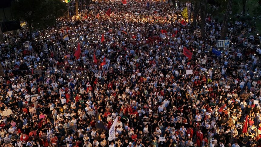 Thousands protest demanding Albania’s PM Rama resigns